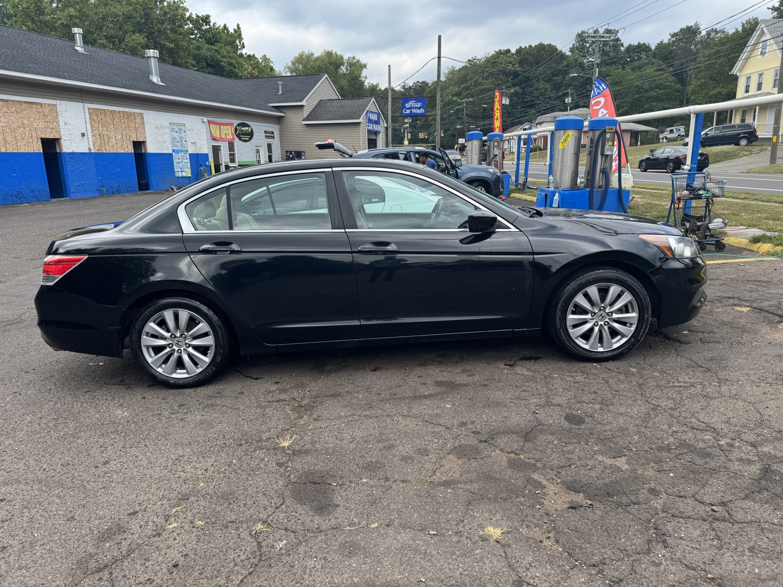 (SOLD) Honda Accord 2011